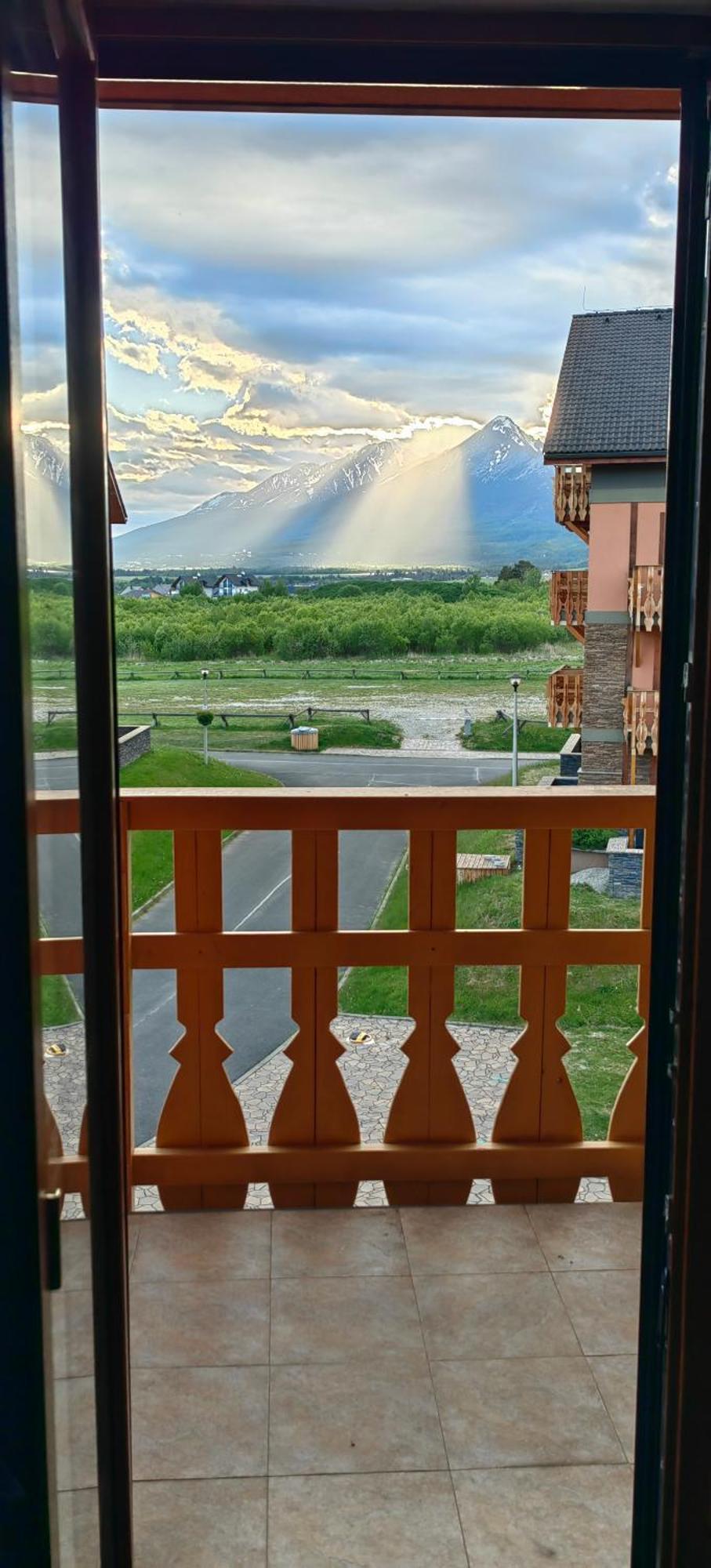 Apartment Fimm Wielka Łomnica Zewnętrze zdjęcie